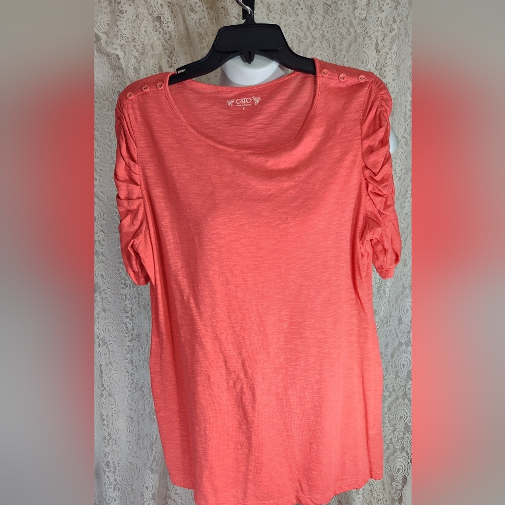 Cato Coral knit Top Ruched Sleeve NWOT